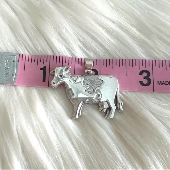 Ultra RARE COW pendant James AveryCOLLECTORS PIECE